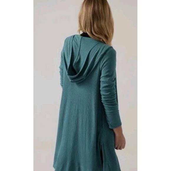 Athleta Harmony Pose Wrap Size LARGE Blue Green Hooded  Lightweight - Picture 2 of 5